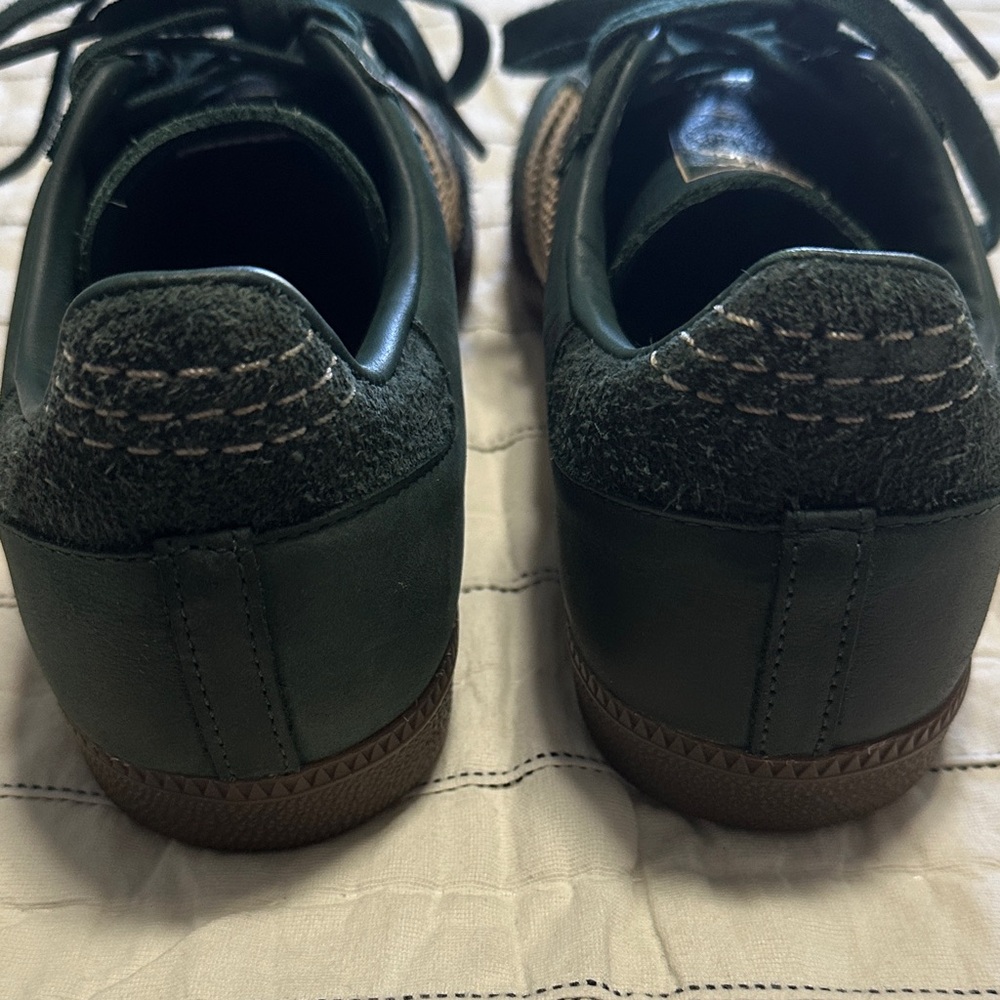 adidas Samba OG Sneakers in Mineral Green and Crystal Sand - Picture 5 of 12